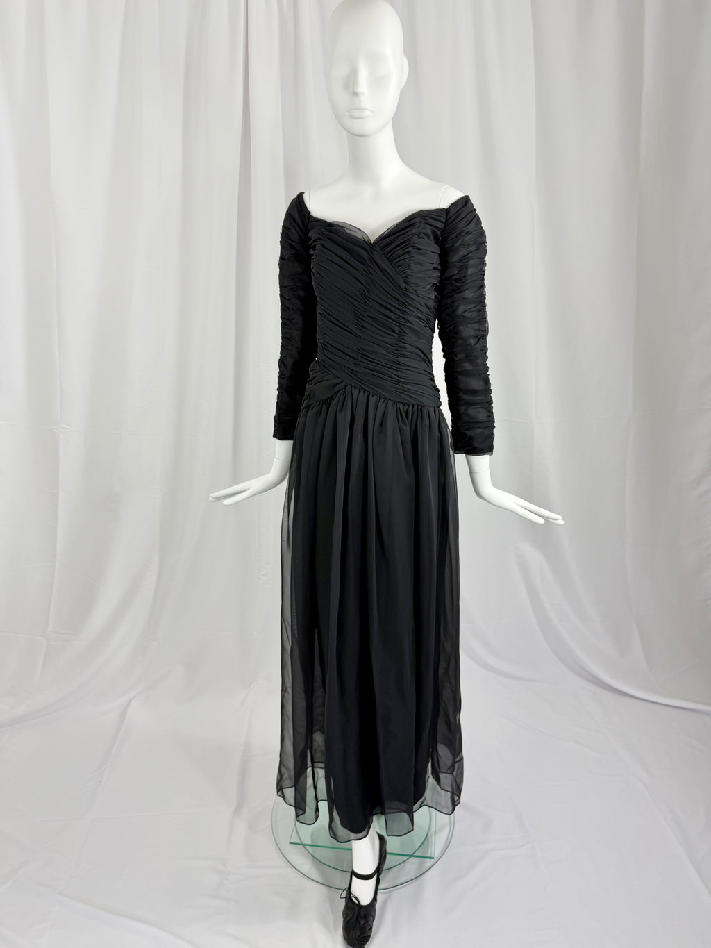 80's VICTOR COSTA Ruched Dress