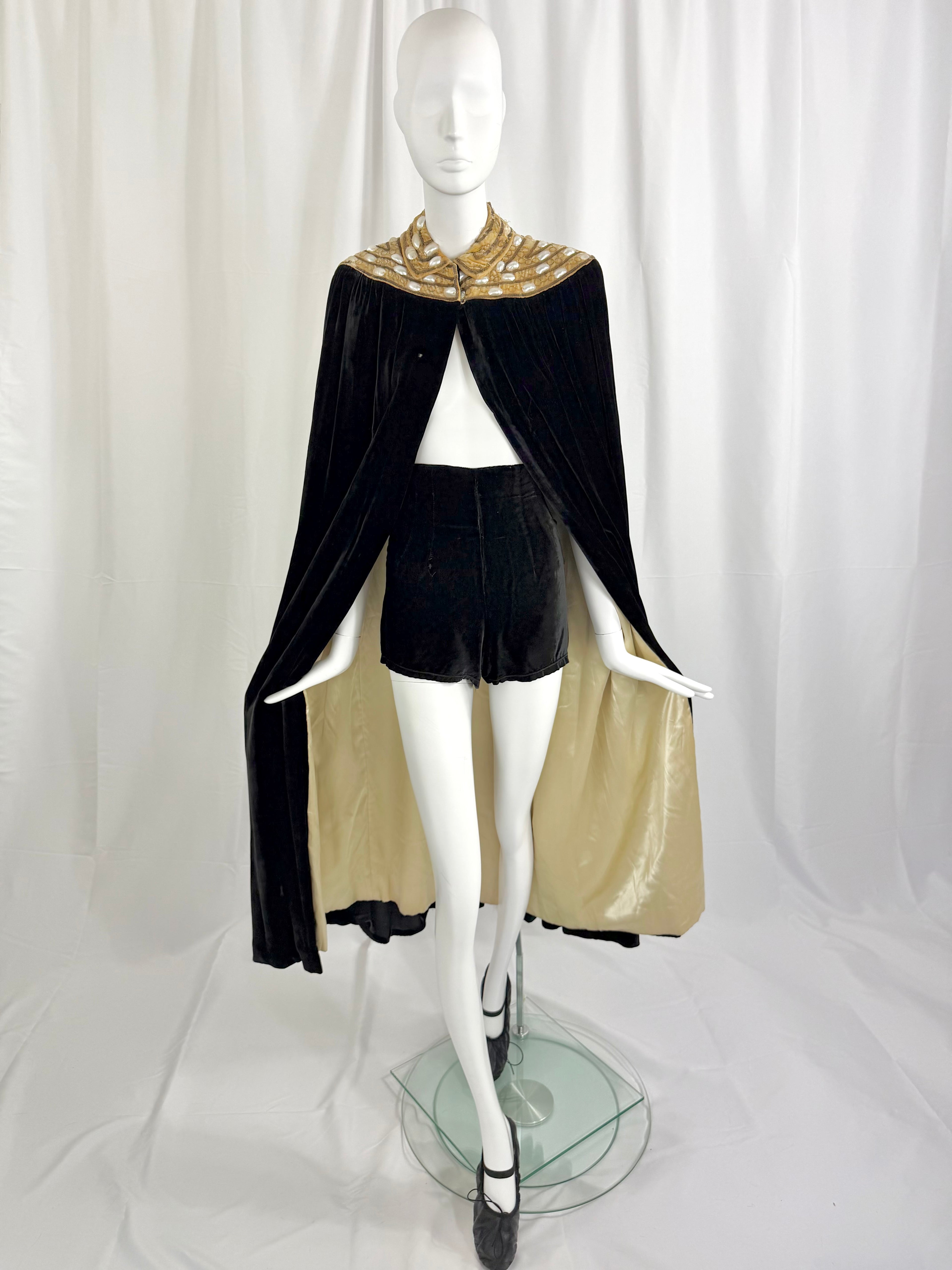 1930's Silk Velvet Cape
