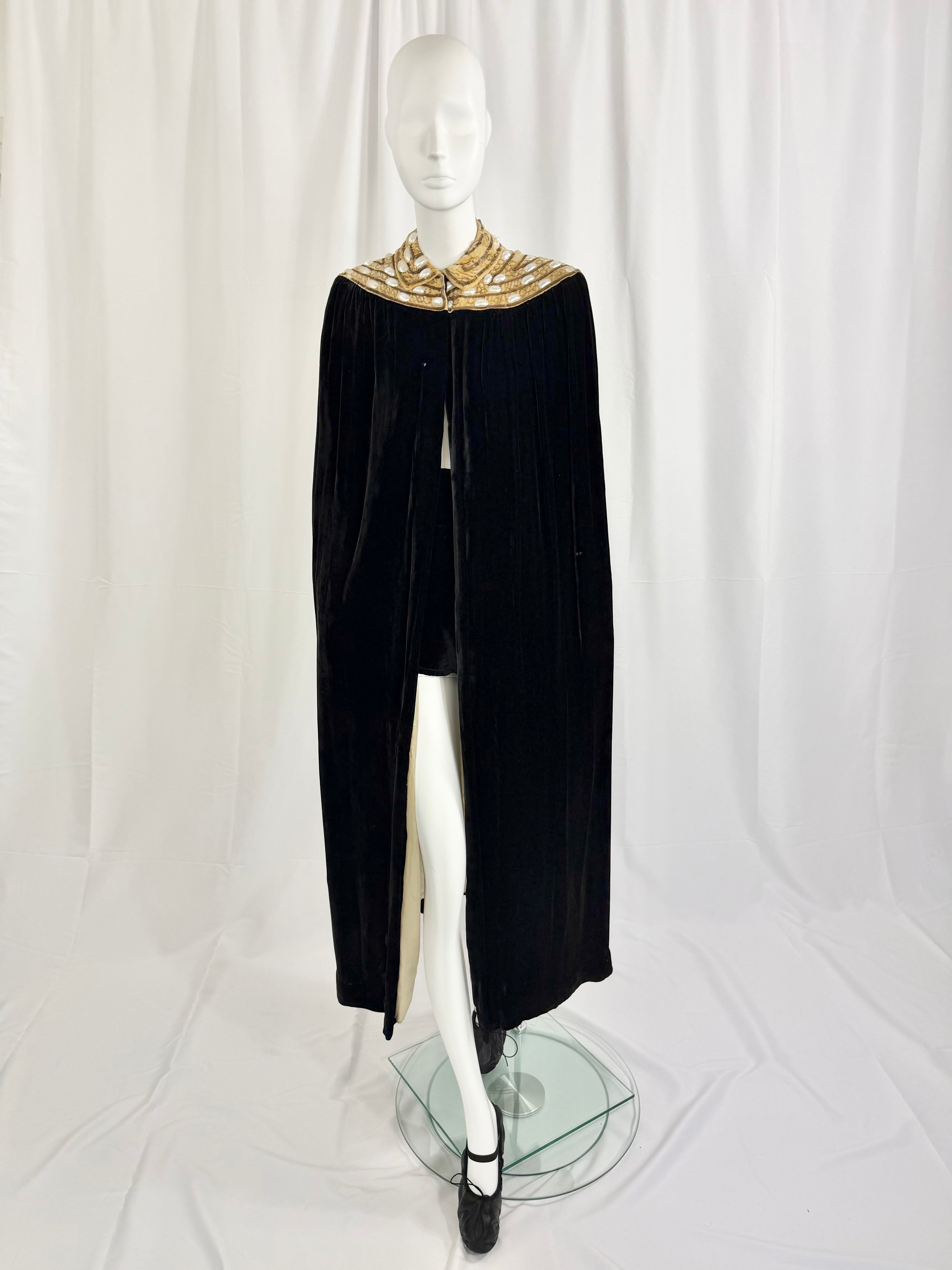 1930's Silk Velvet Cape