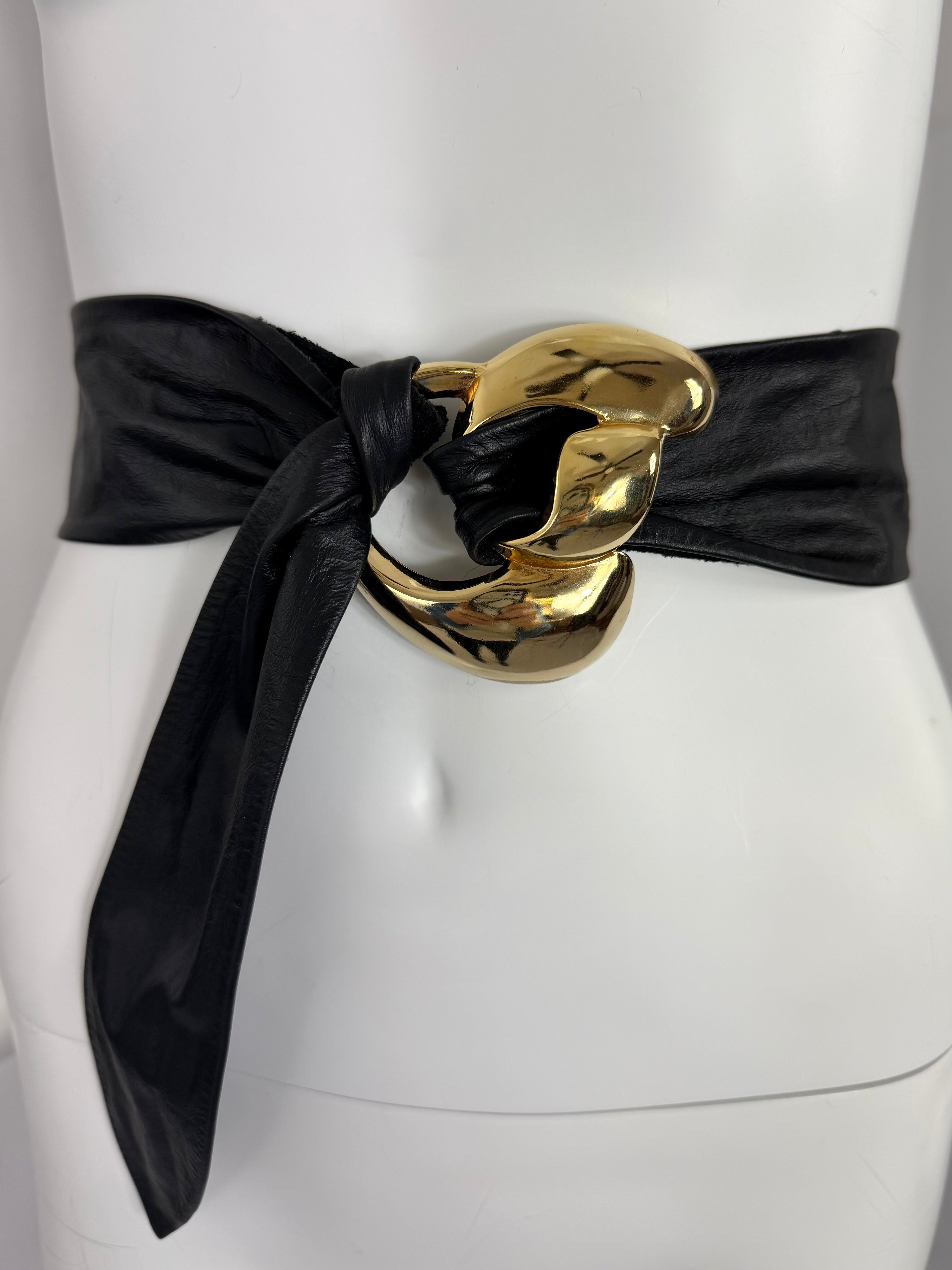 80's Sculptural Leather Belt