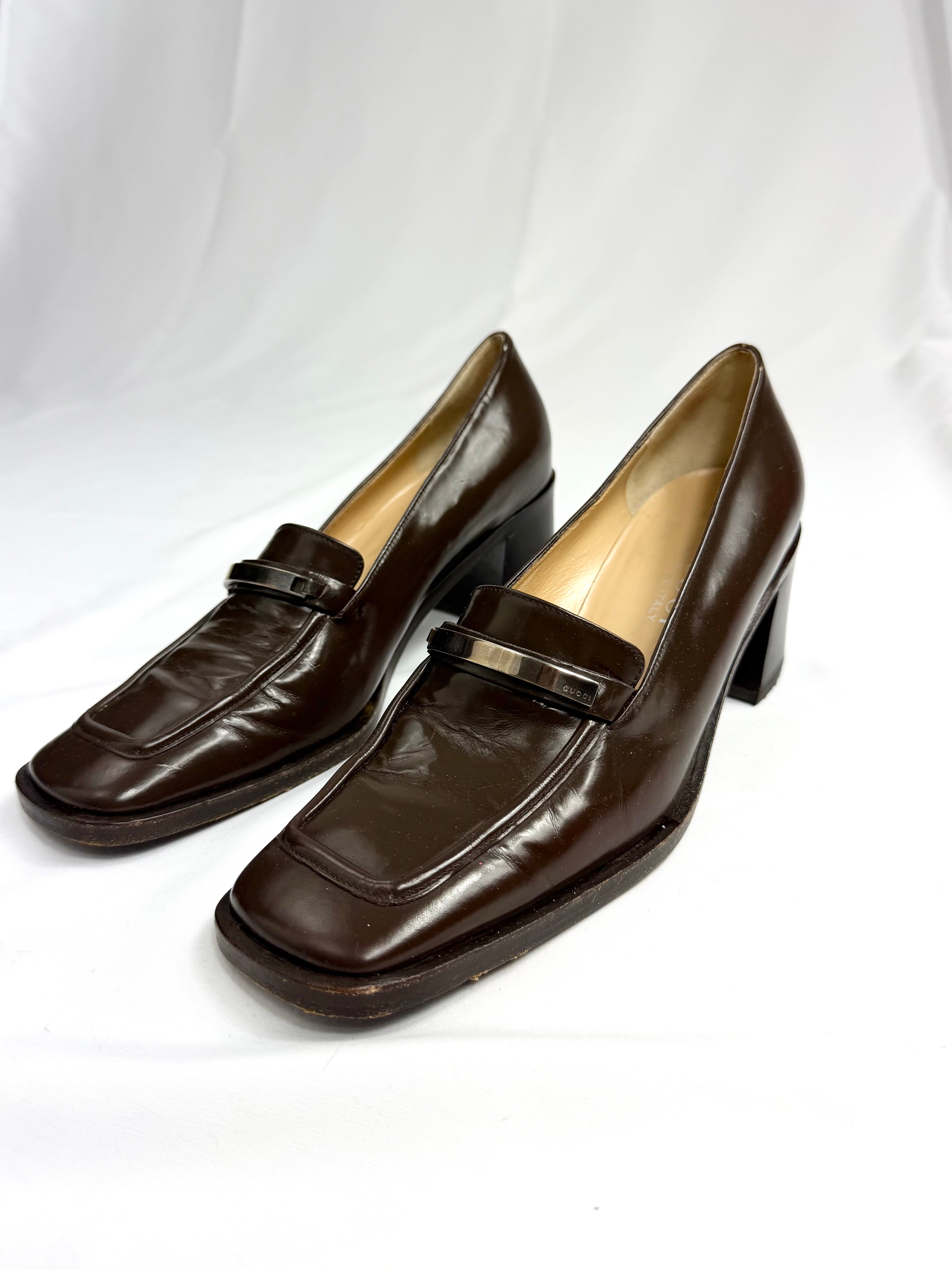 90's GUCCI Square Toe Loafers