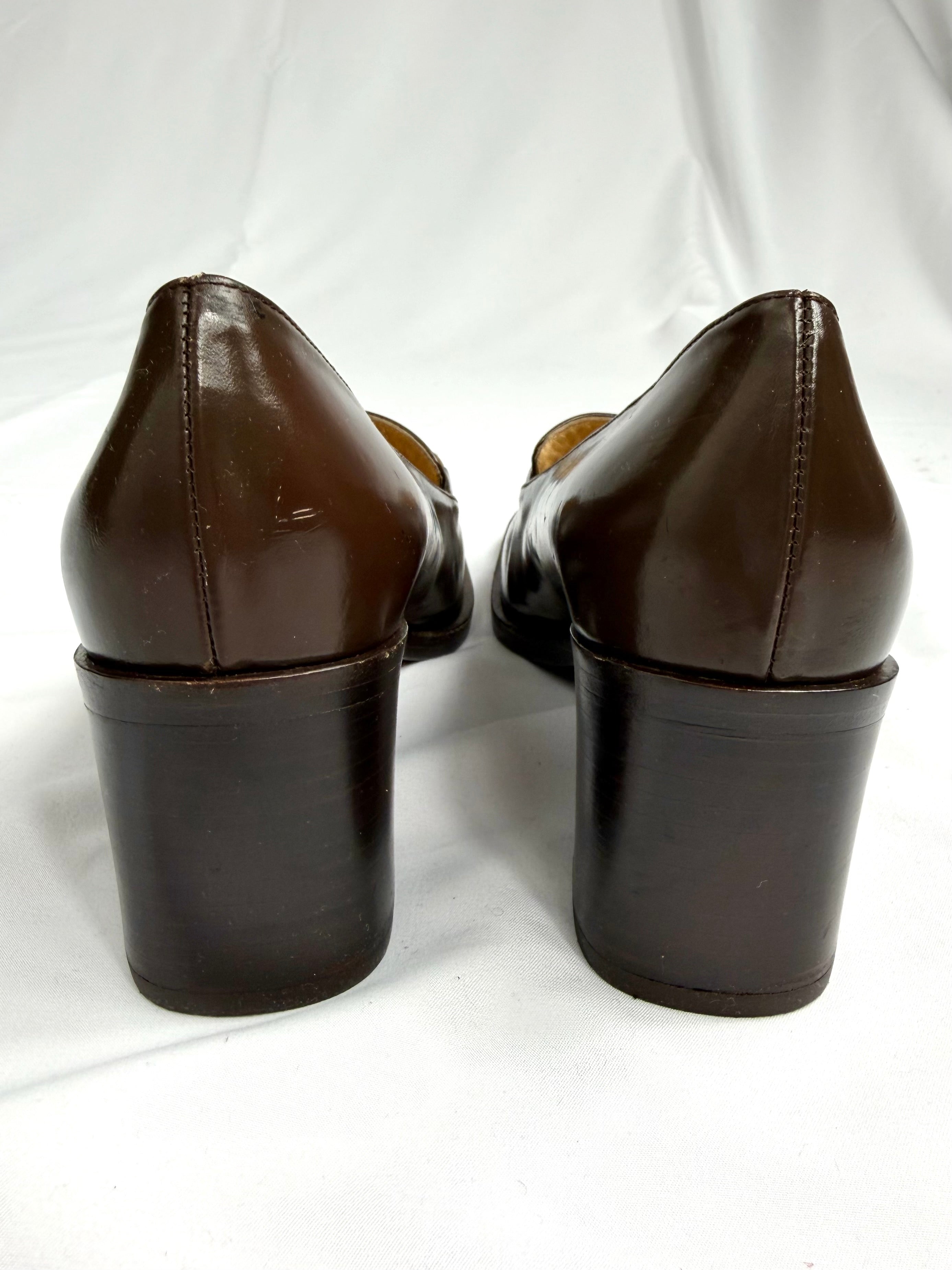 90's GUCCI Square Toe Loafers