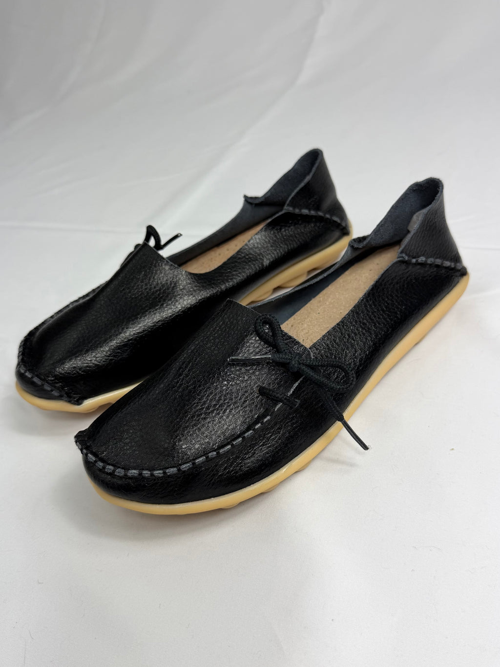 Pebbled Leather Laced Shoes